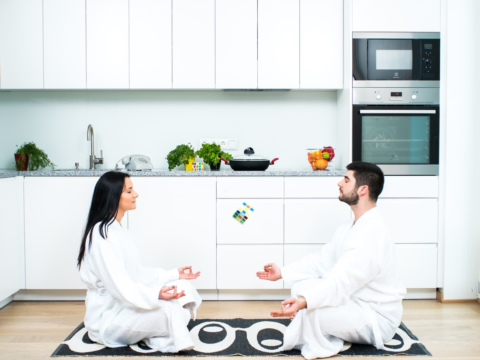RUBIK-style kitchen in use