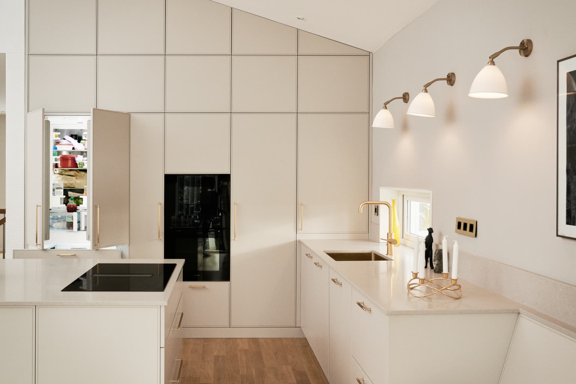 OP-style kitchen view